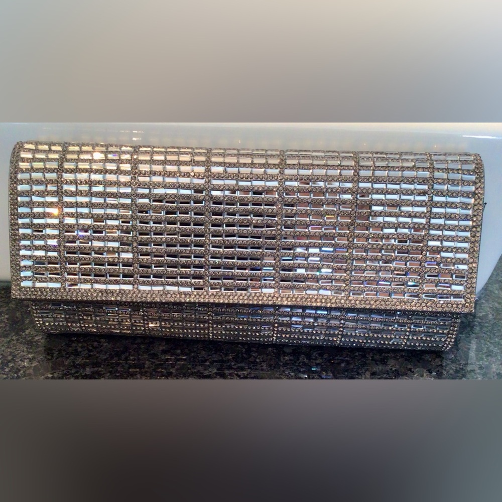Glamourous Sparkling Evening Bag / Clutch w optional chain strap - NWOT